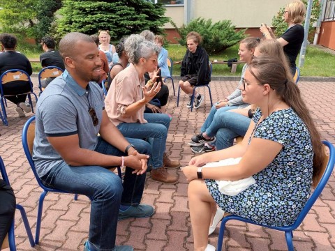 Polsko- ukraińsko- amerykańskie spotkanie w Szkole Dialogu.