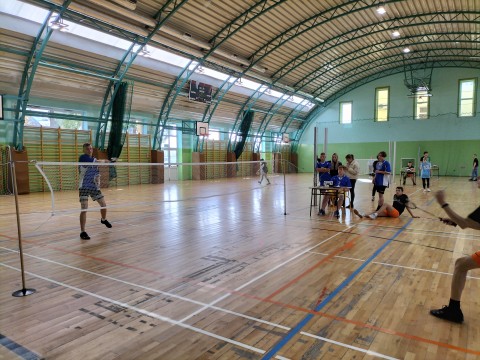 POWIATOWA LICEALIADA W BADMINTONIE DRUŻYNOWYM