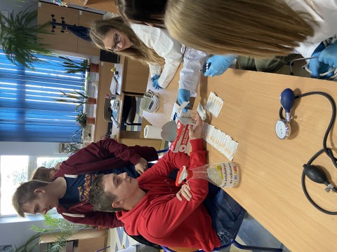 Zdrowie pod kontrolą! Trzymamy rękę na pulsie!