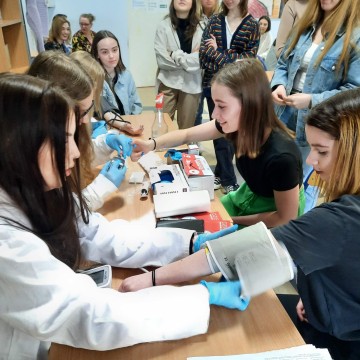 Zdrowie pod kontrolą! Trzymamy rękę na pulsie!