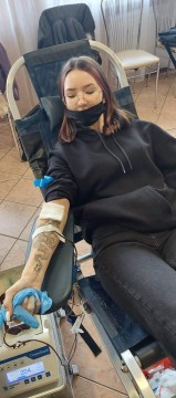 AKCJA HONOROWEGO KRWIODAWSTWA