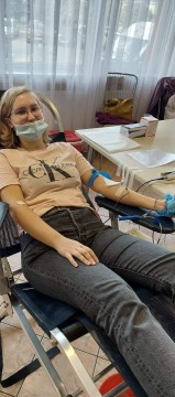 AKCJA HONOROWEGO KRWIODAWSTWA