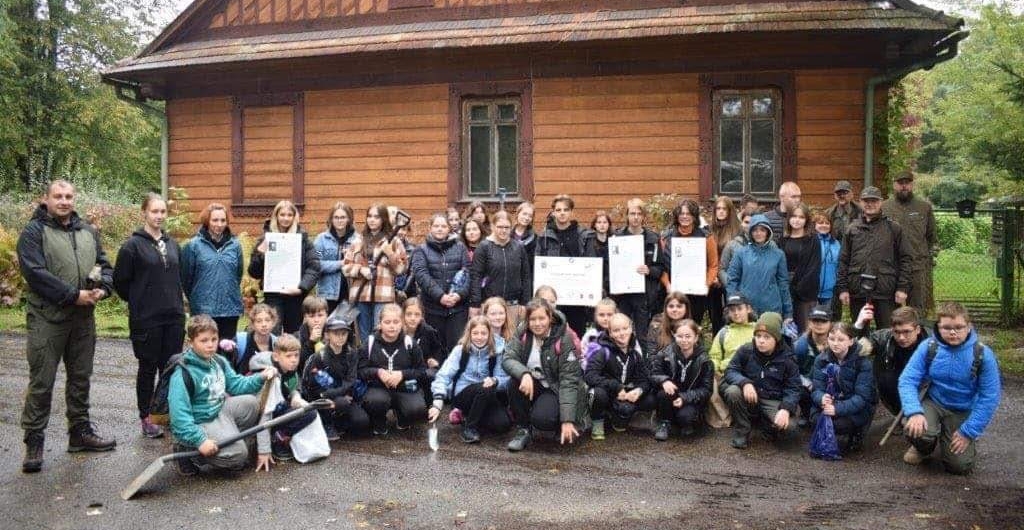 Brzesko uczciło żołnierzy Armii Krajowej sadząc „ Dęby Pamięci”